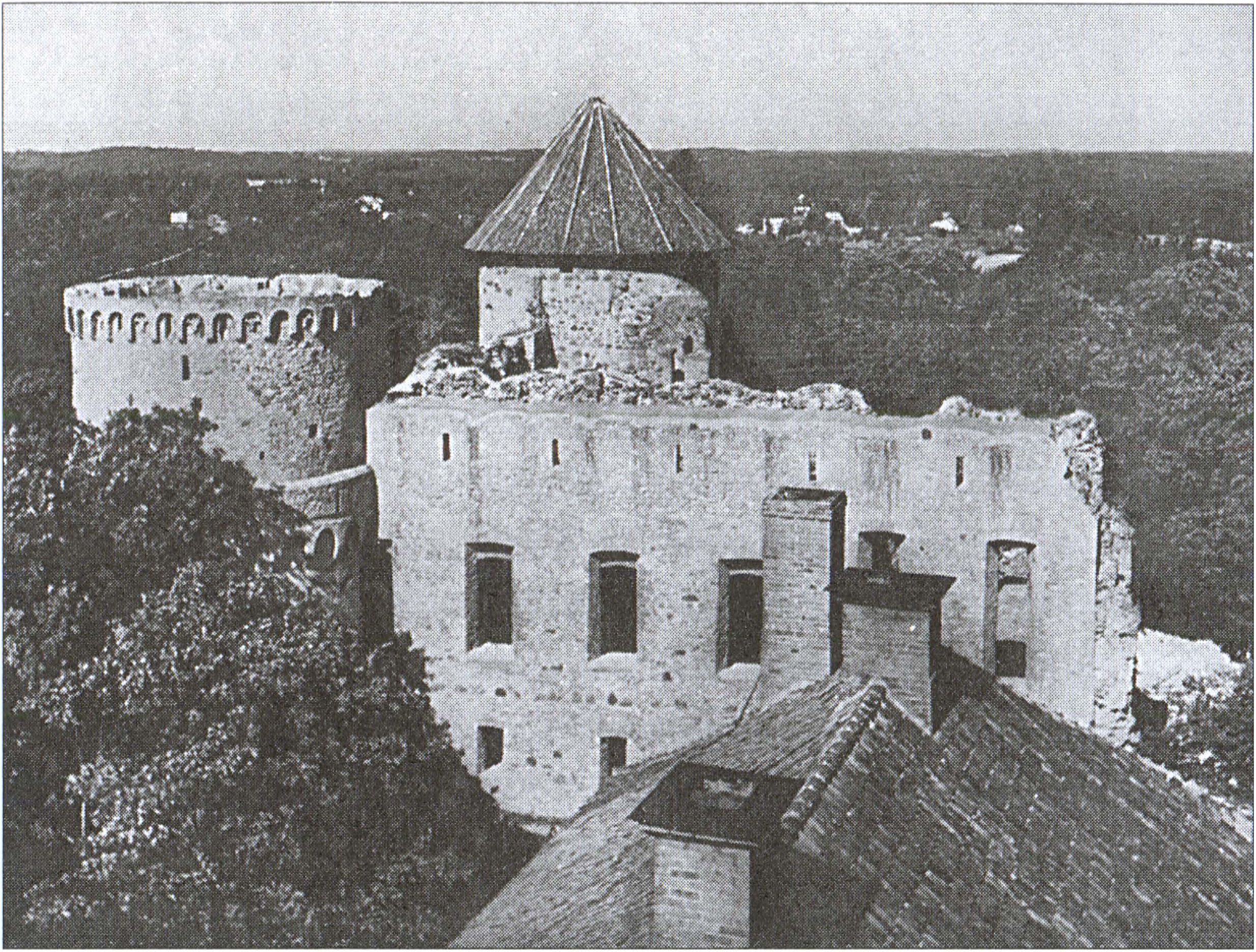 Замок Венден (Цесис) — резиденция верховных магистров Тевтонского ордена в Ливонии (Лифляндии)