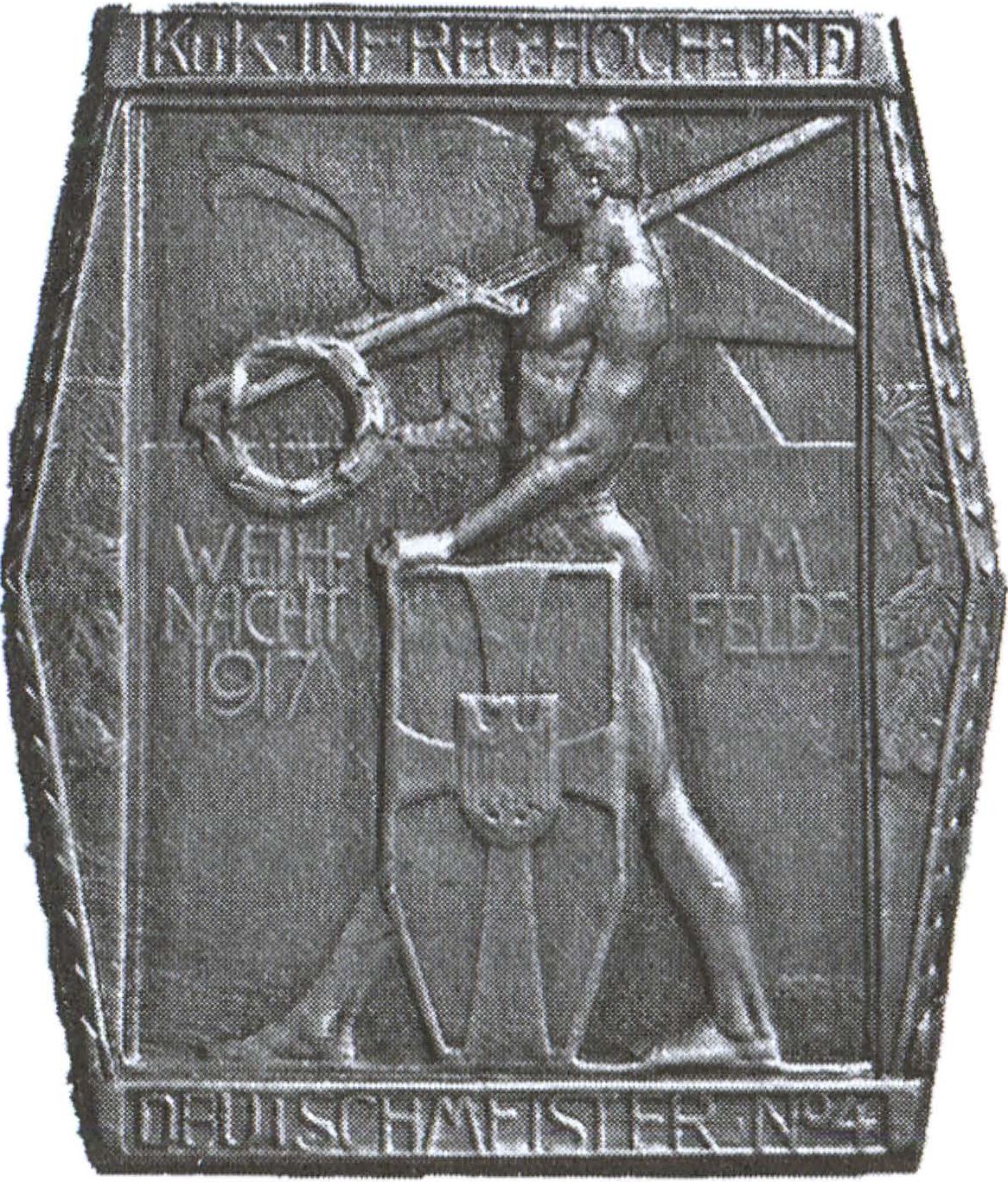 Значок на головной убор полка Гох-унд-Дейчмейстер. Образец 1917 г.