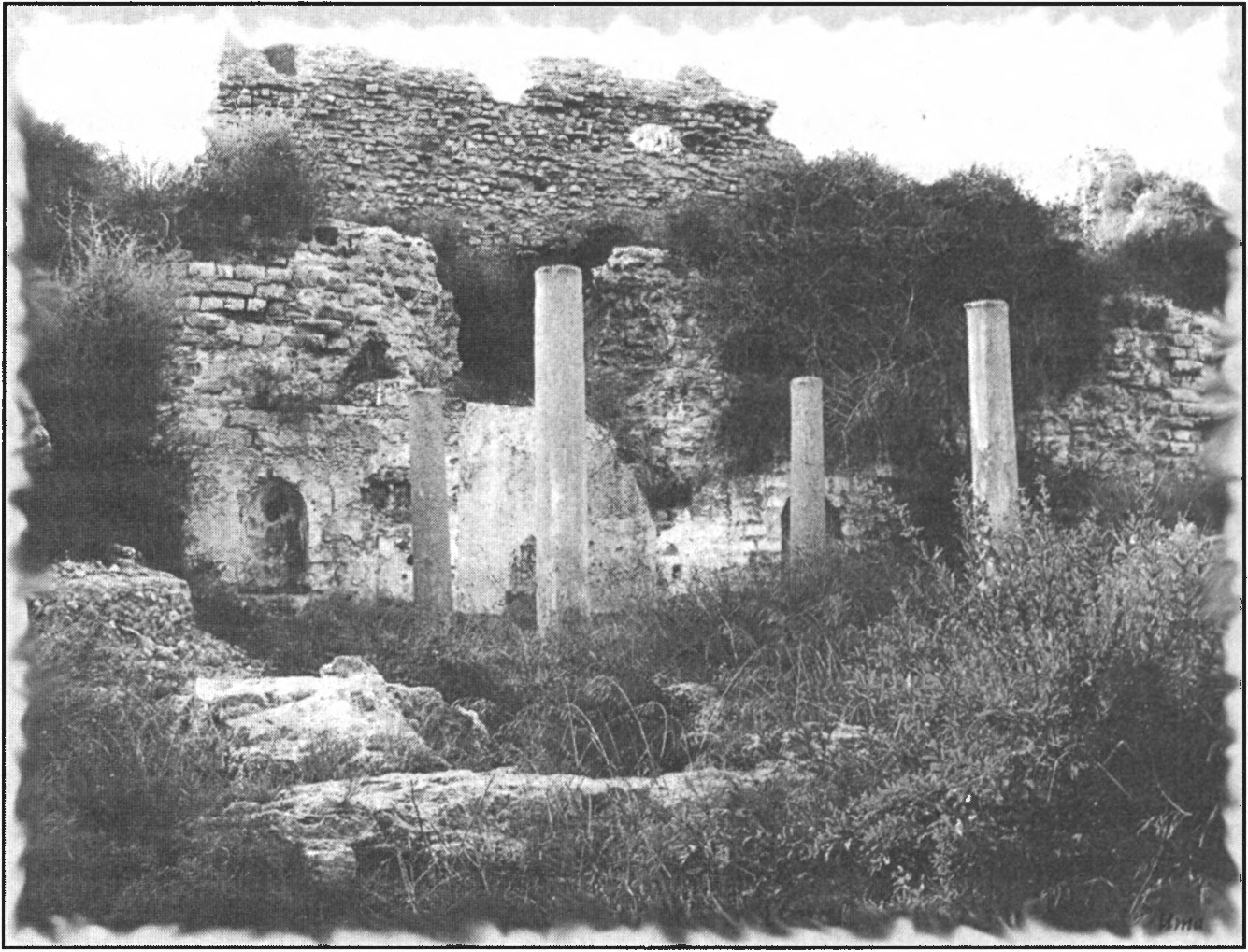 Ил. 143. Руины церкви Св. Марии Зеленой в Аскалоне. Вторая половина XII в. Современный вид (Ашкелон, Израиль)